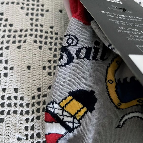 NEW with tags YoSox grey, red, navy, white & yellow socks men’s size 7-12 rare - Picture 8 of 9
